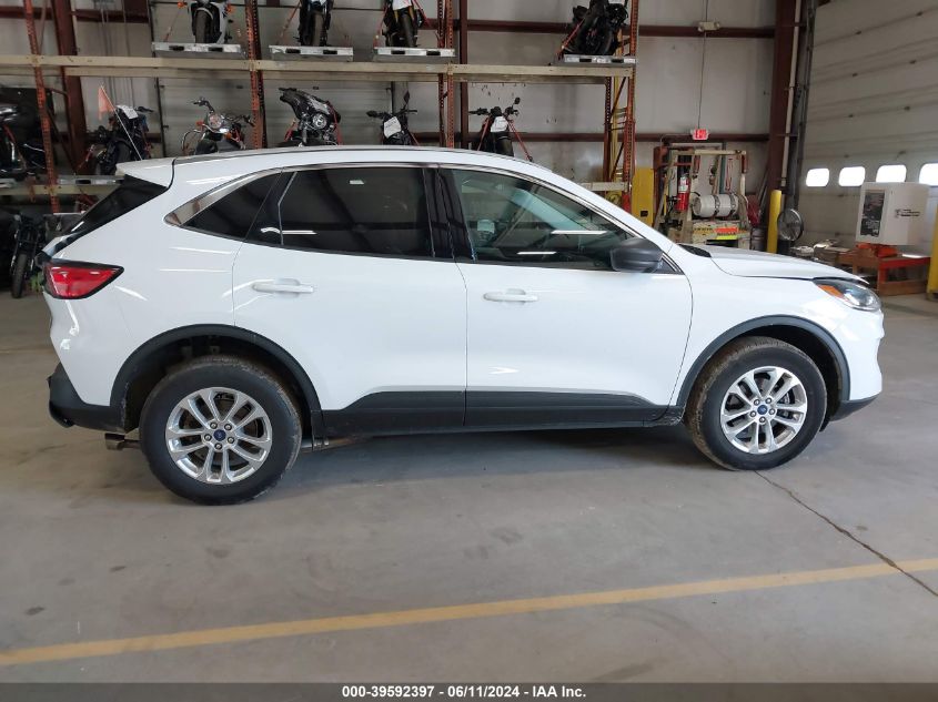 2022 Ford Escape Se VIN: 1FMCU9G65NUA67799 Lot: 39592397