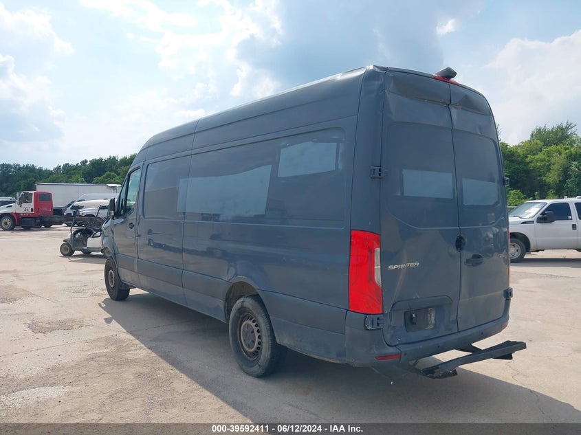 2019 Mercedes-Benz Sprinter 2500 High Roof V6 VIN: WD4PF1CD4KP127805 Lot: 39592411