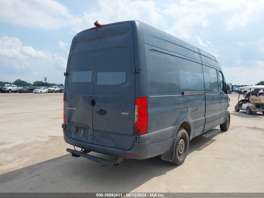 2019 Mercedes-Benz Sprinter 2500 High Roof V6 VIN: WD4PF1CD4KP127805 Lot: 39592411
