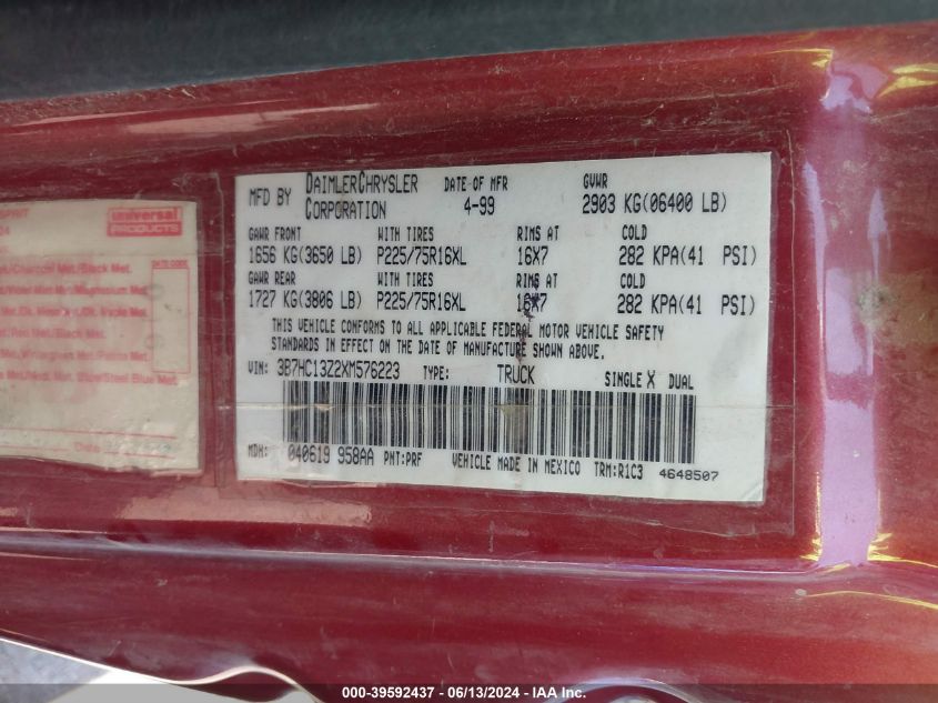 1999 Dodge Ram 1500 St VIN: 3B7HC13Z2XM576223 Lot: 39592437