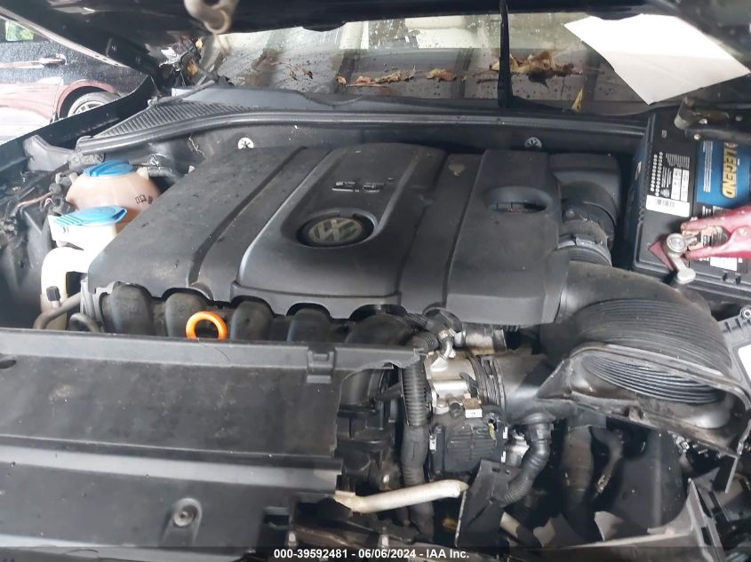 2012 Volkswagen Passat 2.5L Se VIN: 1VWBH7A3XCC058216 Lot: 39592481