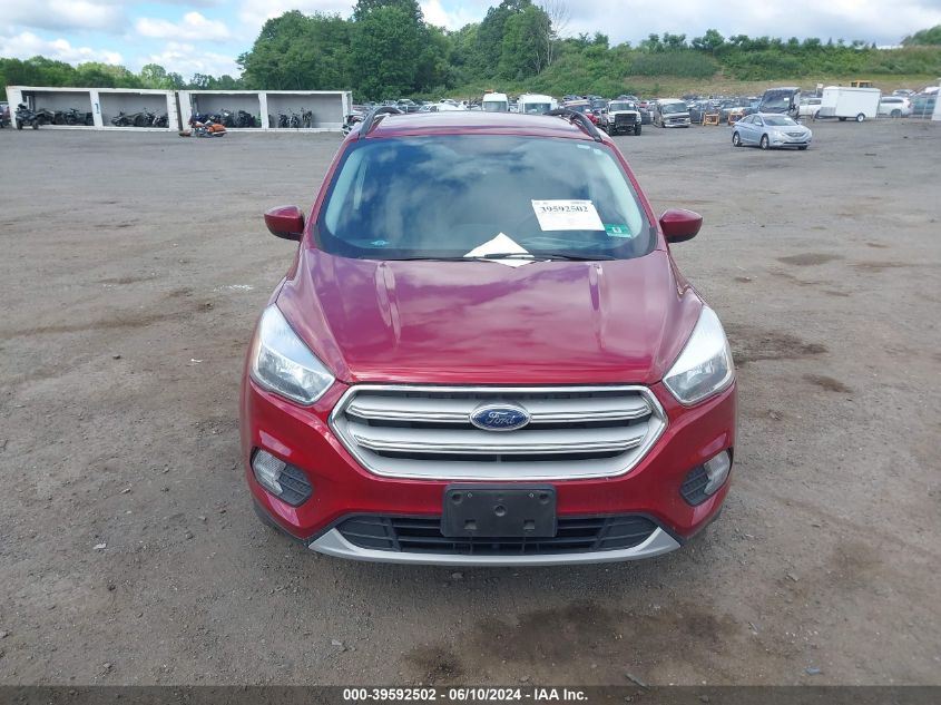 2018 Ford Escape Se VIN: 1FMCU9GD9JUA93427 Lot: 39592502