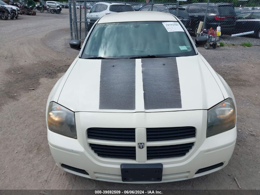 2005 Dodge Magnum Se VIN: 2D8FV48T95H567118 Lot: 39592509