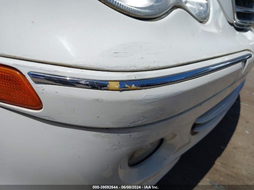 2005 Mercedes-Benz C 240 Luxury VIN: WDBRF61J55A705134 Lot: 39592644