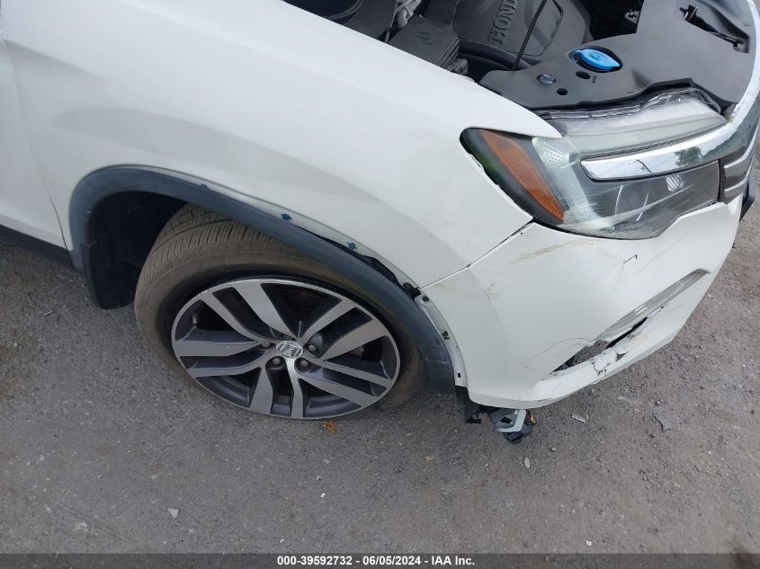 2017 Honda Pilot Touring VIN: 5FNYF6H99HB101736 Lot: 39592732