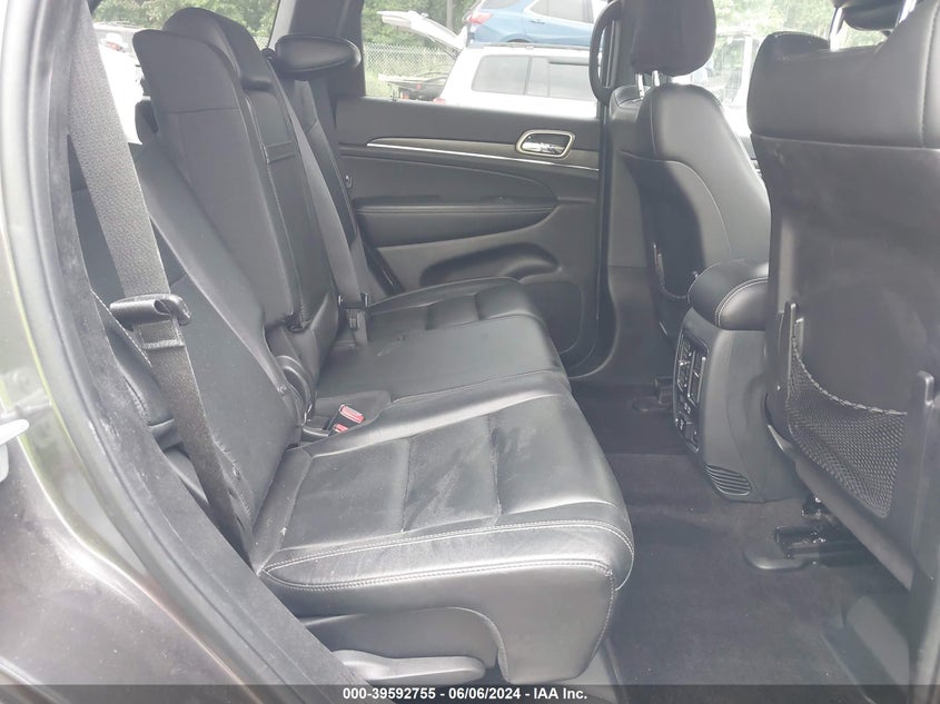 2017 Jeep Grand Cherokee Limited 4X4 VIN: 1C4RJFBG8HC741850 Lot: 39592755