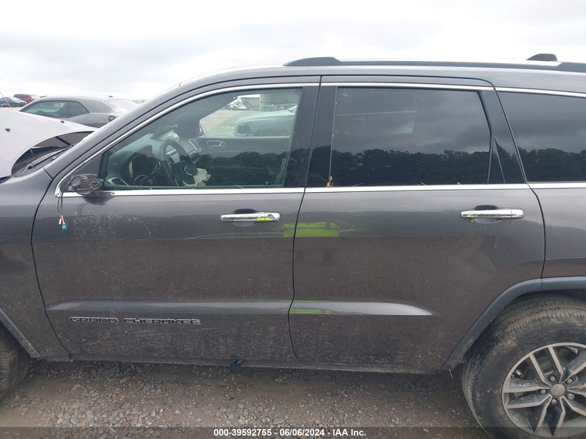 2017 Jeep Grand Cherokee Limited 4X4 VIN: 1C4RJFBG8HC741850 Lot: 39592755