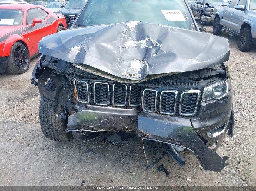 2017 Jeep Grand Cherokee Limited 4X4 VIN: 1C4RJFBG8HC741850 Lot: 39592755