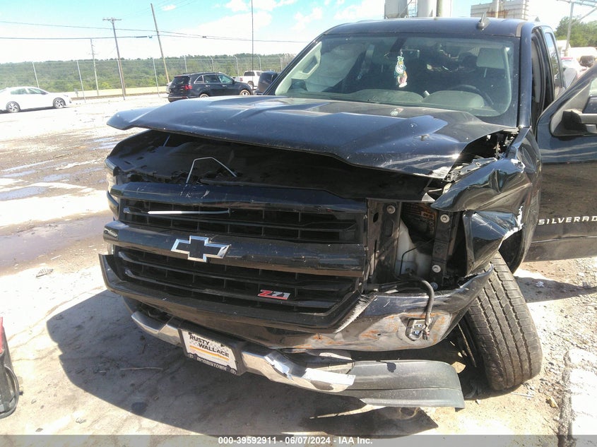 2017 Chevrolet Silverado 1500 2Lt VIN: 1GCVKREC6HZ104538 Lot: 39592911
