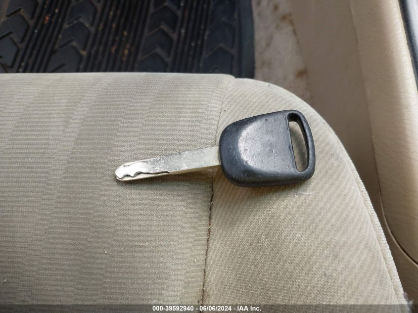 2004 Honda Civic Lx VIN: 2HGES16534H500987 Lot: 39592940