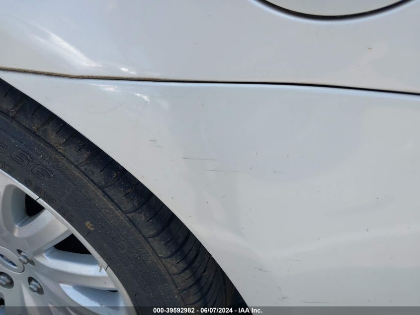 2010 Ford Fusion Hybrid VIN: 3FADP0L32AR327834 Lot: 39592982