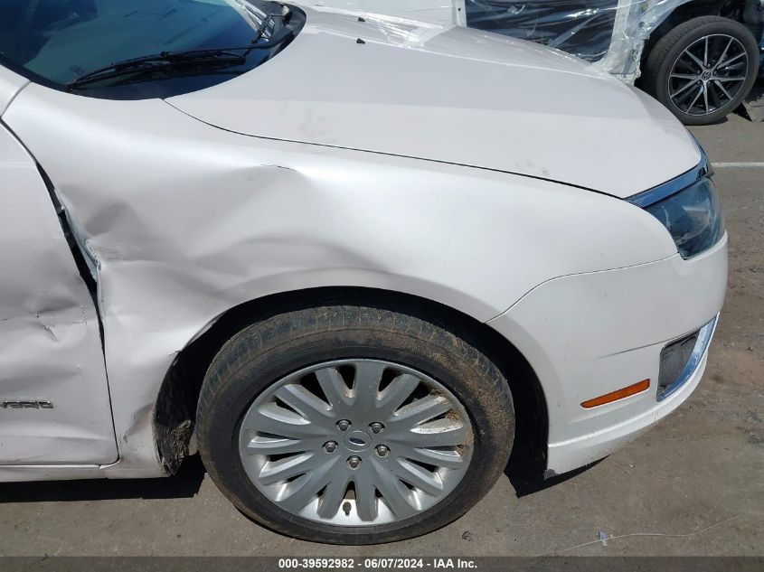2010 Ford Fusion Hybrid VIN: 3FADP0L32AR327834 Lot: 39592982