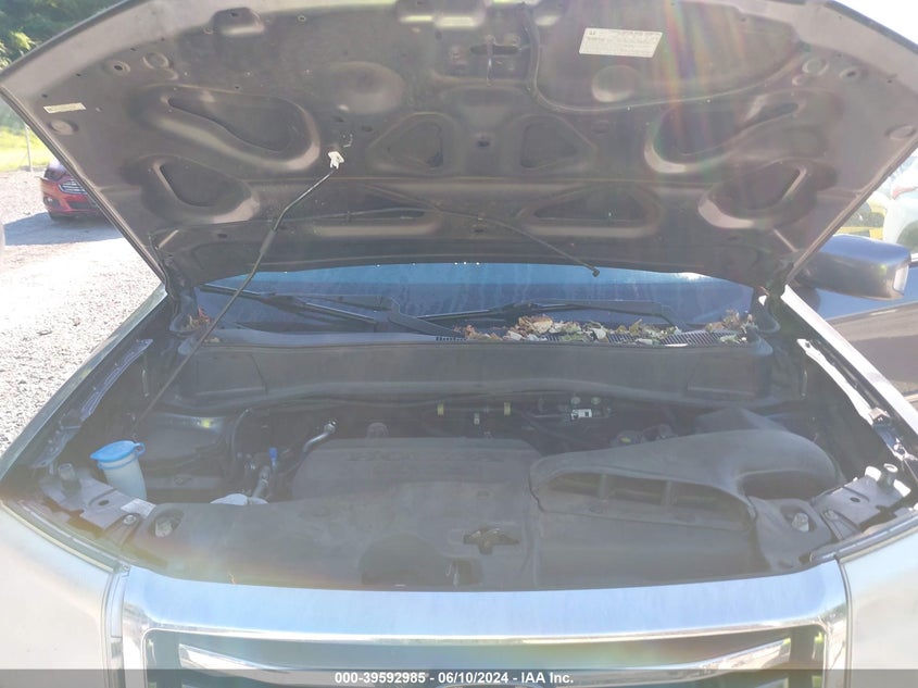 2015 Honda Pilot Touring VIN: 5FNYF4H90FB047499 Lot: 39592985