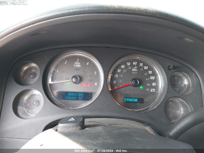 2007 GMC Yukon Xl 1500 Denali VIN: 1GKFK66897J242086 Lot: 39593047