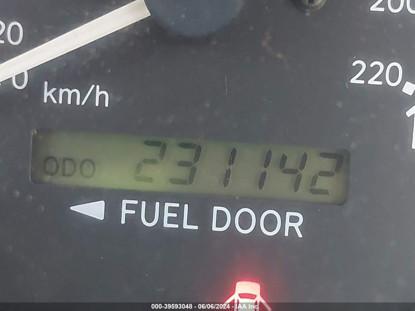 2000 Toyota Camry Ce VIN: 4T1BG22K6YU640986 Lot: 39593048