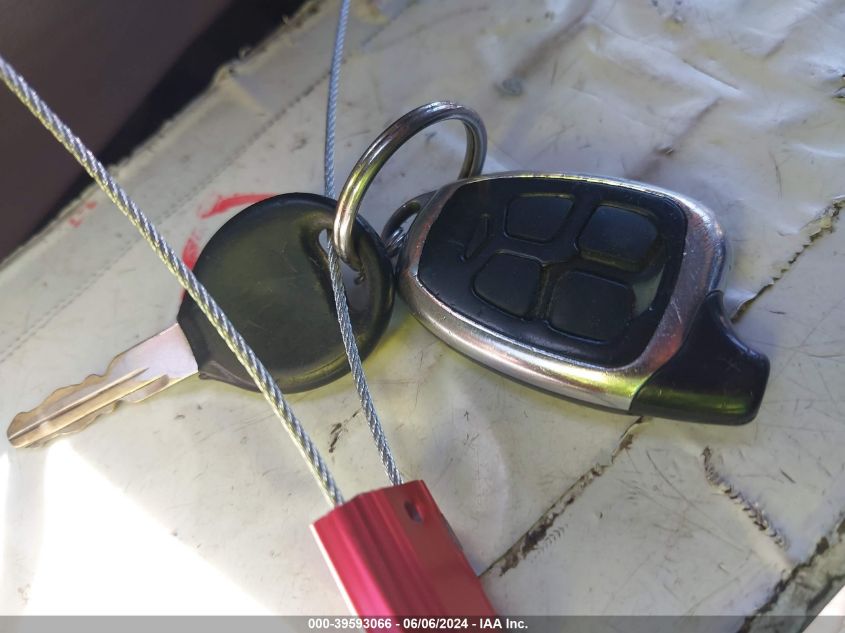 2000 Chrysler Town & Country Lx VIN: 1C4GP44G3YB677228 Lot: 39593066