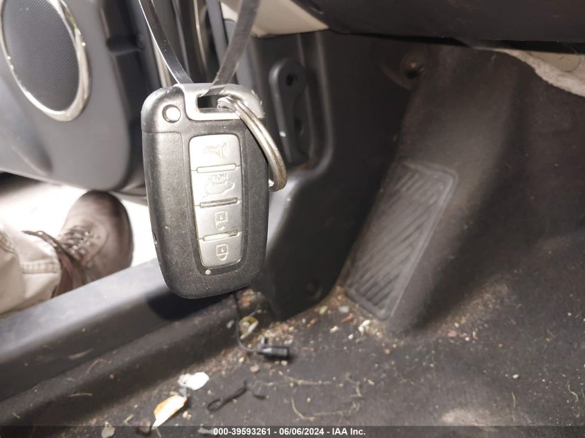 2011 Kia Soul ! VIN: KNDJT2A23B7306482 Lot: 39593261