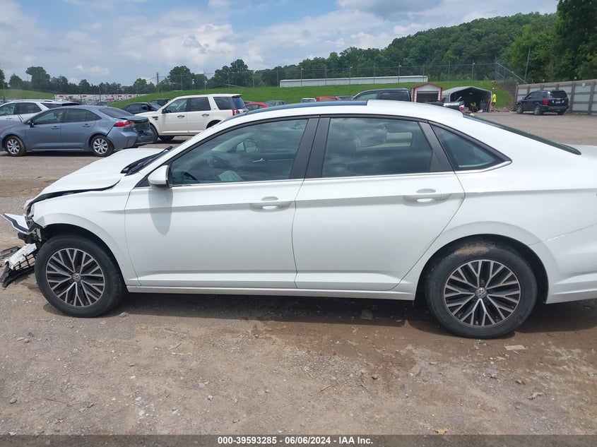 2020 Volkswagen Jetta 1.4T R-Line/1.4T S/1.4T Se VIN: 3VWCB7BU0LM001809 Lot: 39593285