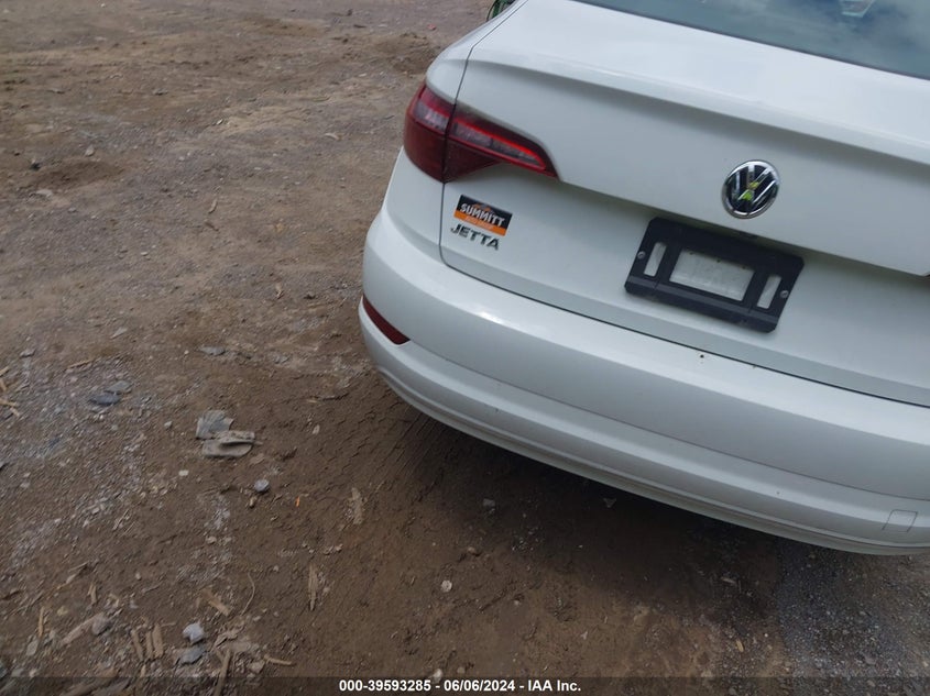 2020 Volkswagen Jetta 1.4T R-Line/1.4T S/1.4T Se VIN: 3VWCB7BU0LM001809 Lot: 39593285