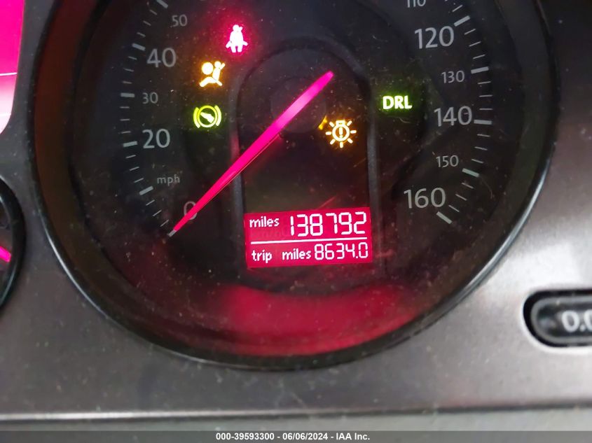 2008 Volkswagen Passat Turbo VIN: WVWXK73C58E157173 Lot: 39593300