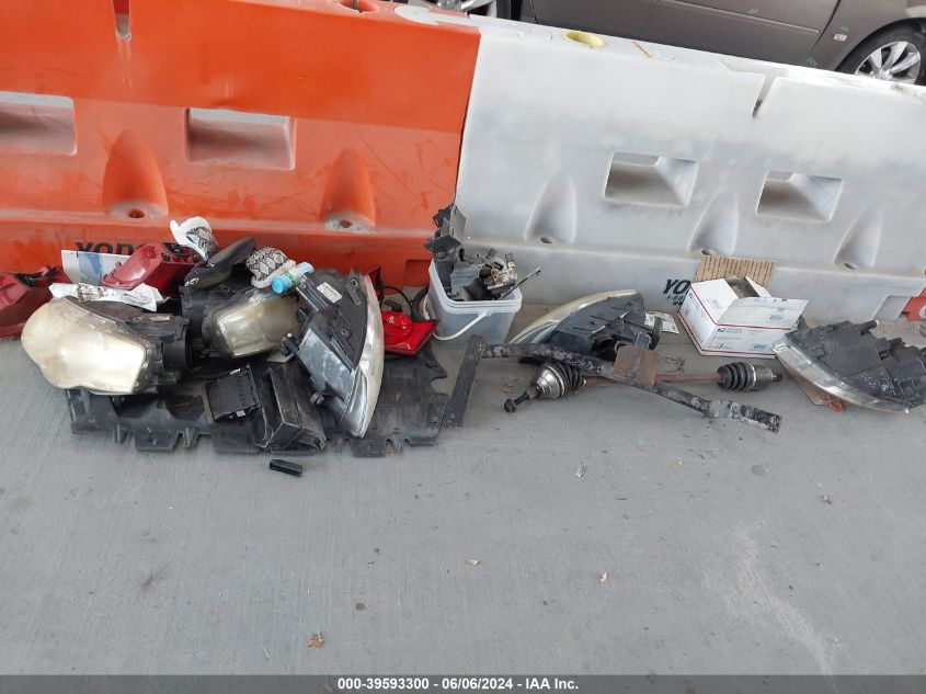 2008 Volkswagen Passat Turbo VIN: WVWXK73C58E157173 Lot: 39593300