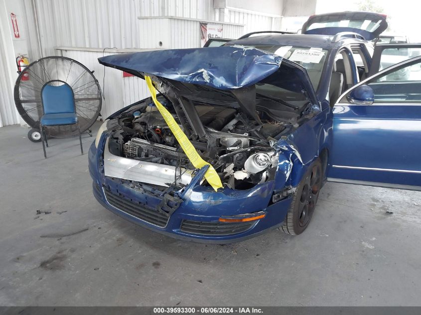 2008 Volkswagen Passat Turbo VIN: WVWXK73C58E157173 Lot: 39593300