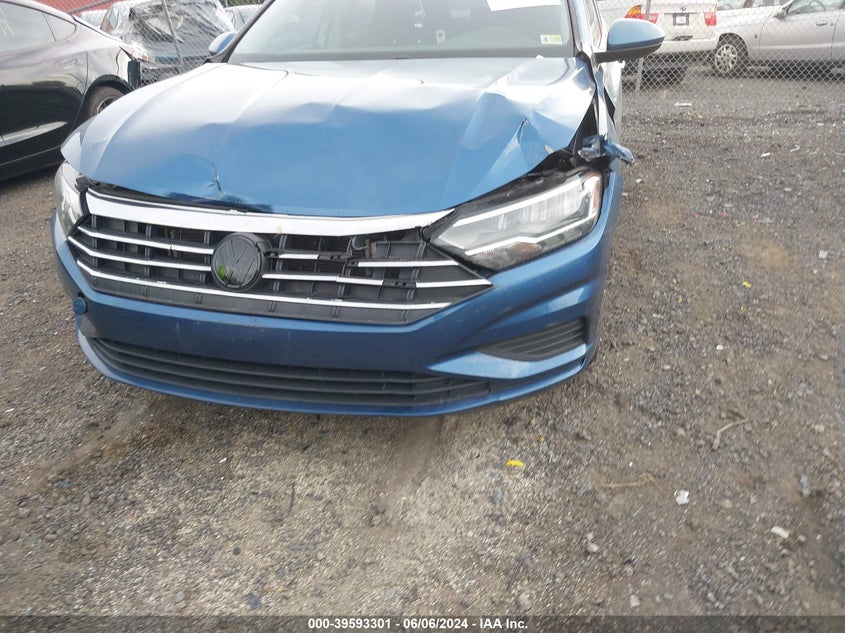 2019 Volkswagen Jetta 1.4T R-Line/1.4T S/1.4T Se VIN: 3VWC57BU8KM05579 Lot: 39593301