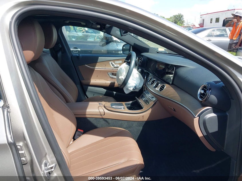 VIN W1KZF8EB6NB055410 2022 MERCEDES-BENZ E 350 4MATIC