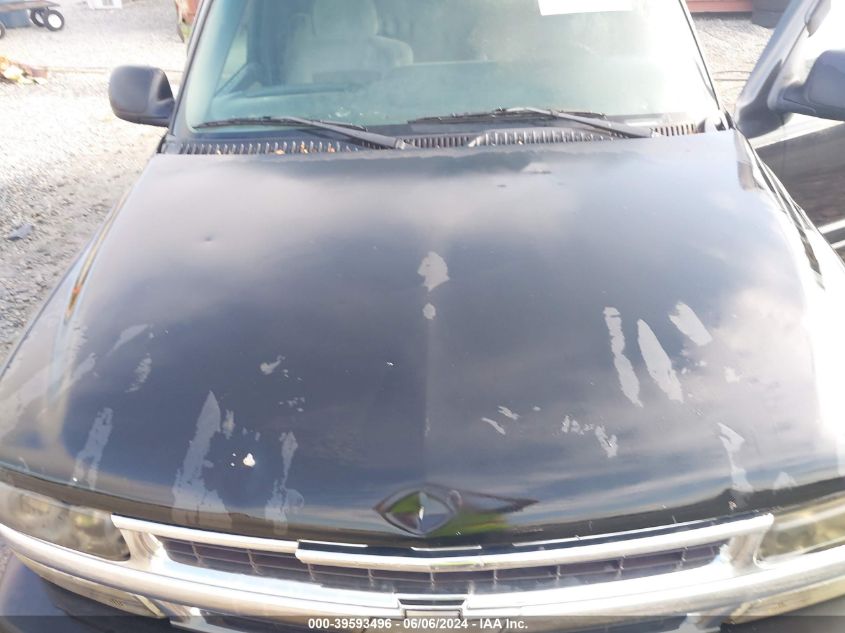 2001 Chevrolet Tahoe Ls VIN: 1GNEK13T51J110492 Lot: 39593496