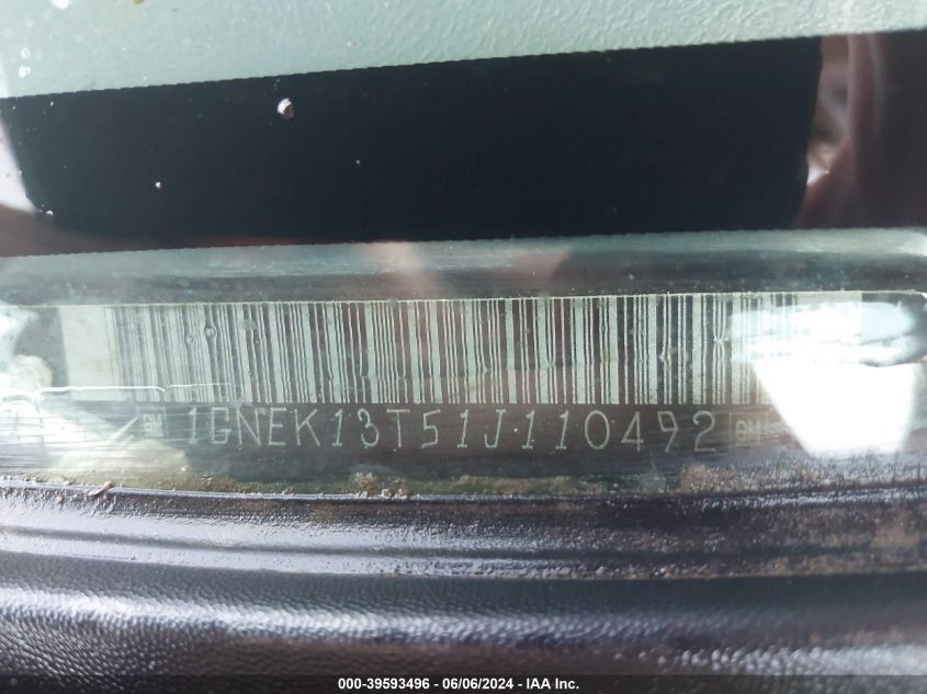 2001 Chevrolet Tahoe Ls VIN: 1GNEK13T51J110492 Lot: 39593496