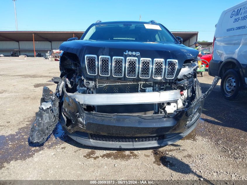 2019 Jeep Cherokee Latitude Plus 4X4 VIN: 1C4PJMLB2KD168797 Lot: 39593573