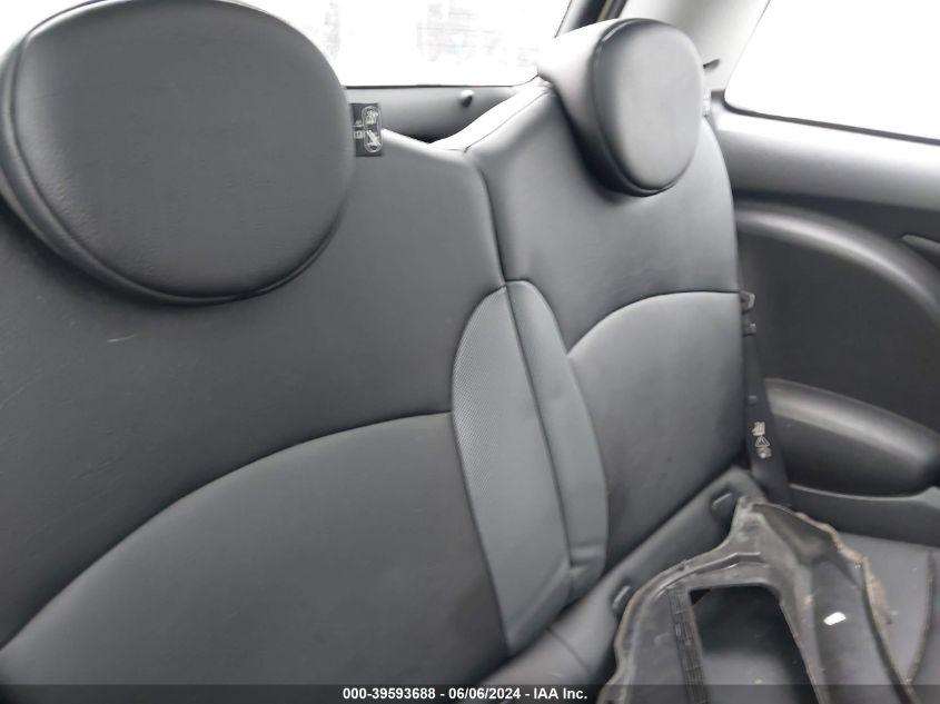 2007 Mini Cooper S VIN: WMWMF73577TV30682 Lot: 39593688