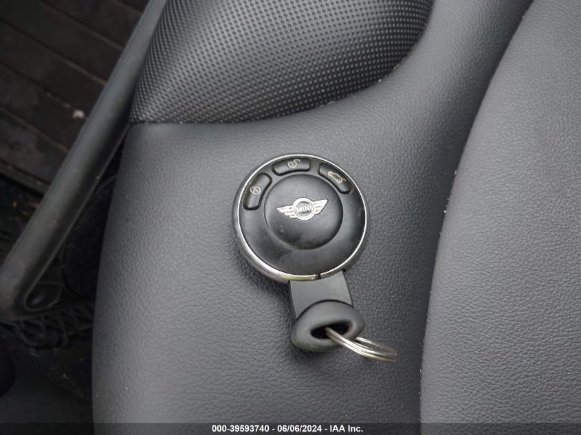 2012 Mini Cooper S VIN: WMWSV3C5XCT386624 Lot: 39593740