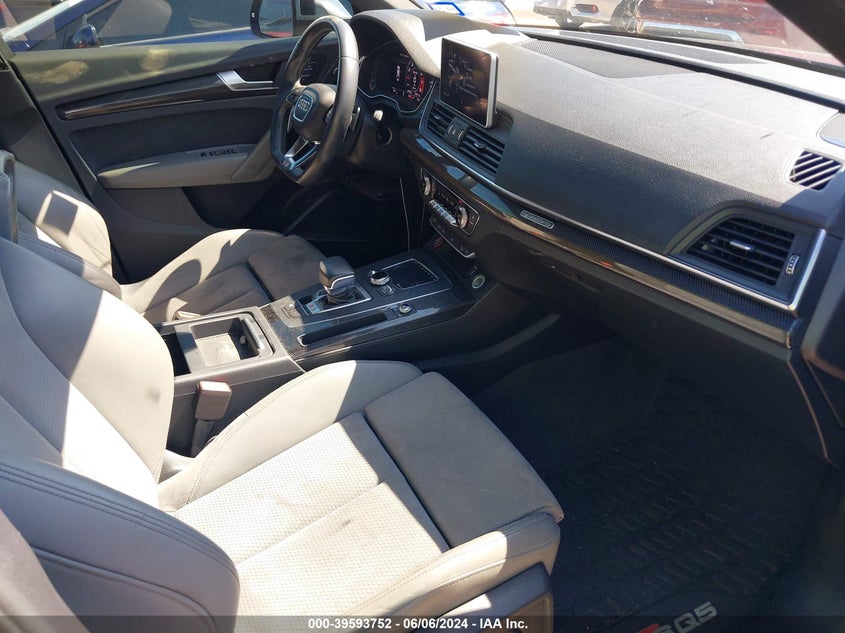 2018 Audi Sq5 3.0T Premium Plus VIN: WA1A4AFY5J2233514 Lot: 39593752