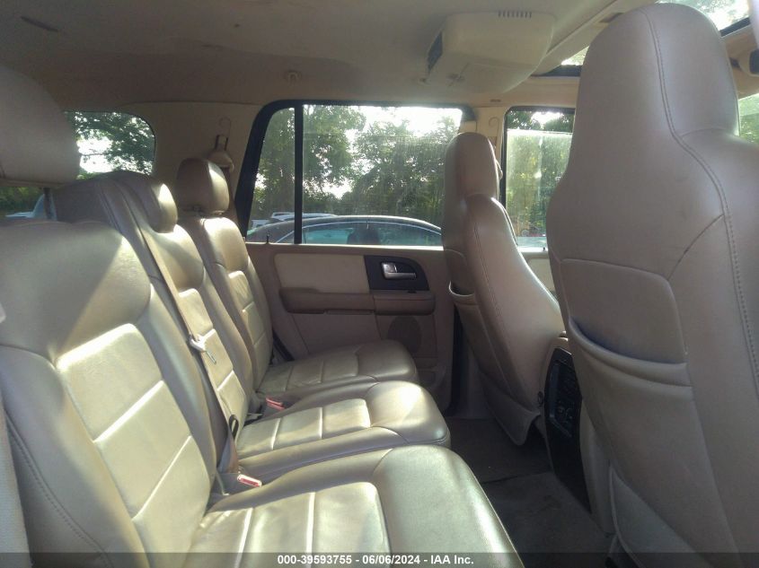 2004 Ford Expedition Eddie Bauer VIN: 1FMFU18L04LA92455 Lot: 39593755