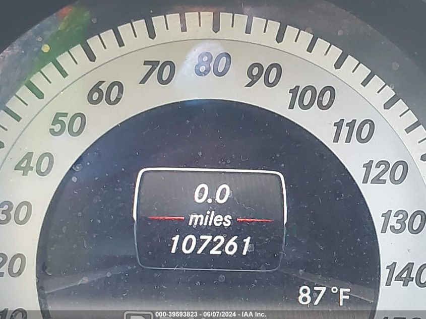 2013 Mercedes-Benz C 250 Luxury/Sport VIN: WDDGF4HB1DR272283 Lot: 39593823