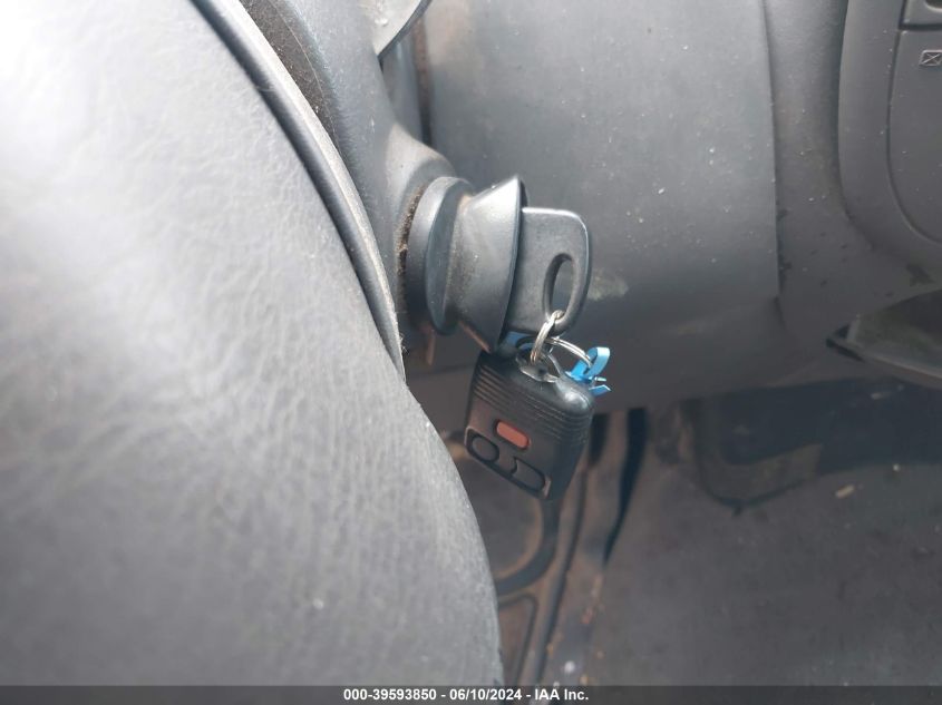 2001 Ford F-150 Xl/Xlt VIN: 1FTZX17261NA51930 Lot: 39593850