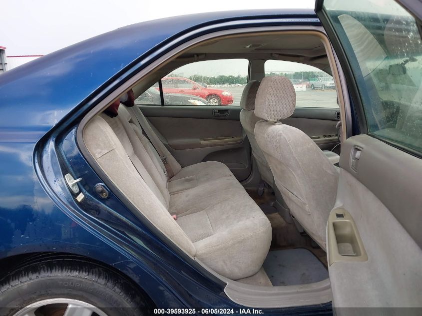 2003 Toyota Camry Le V6 VIN: 4T1BF32K93U049505 Lot: 39593925