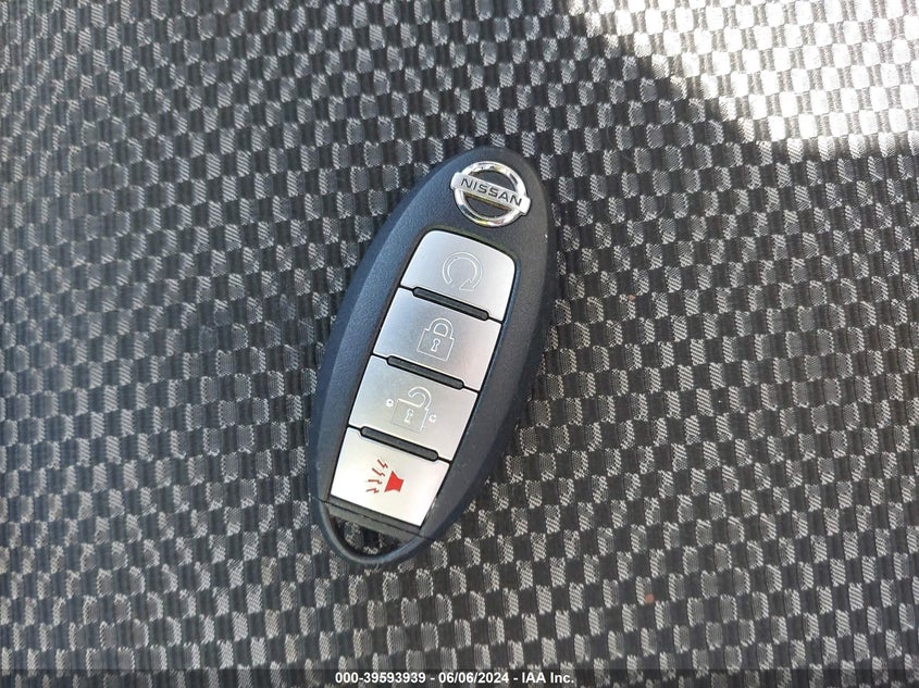 2017 Nissan Rogue Sport Sv VIN: JN1BJ1CR3HW111451 Lot: 39593939