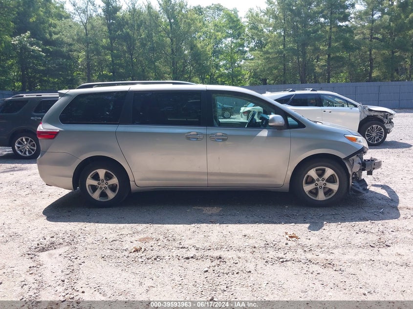 2016 Toyota Sienna Le 8 Passenger VIN: 5TDKK3DC7GS727345 Lot: 39593963