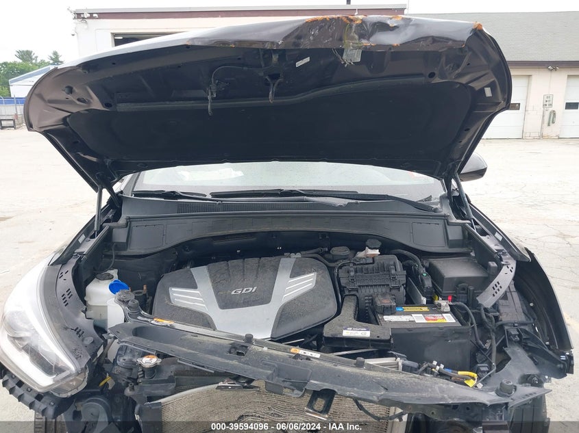 2017 Hyundai Santa Fe Se VIN: KM8SMDHF6HU225133 Lot: 39594096