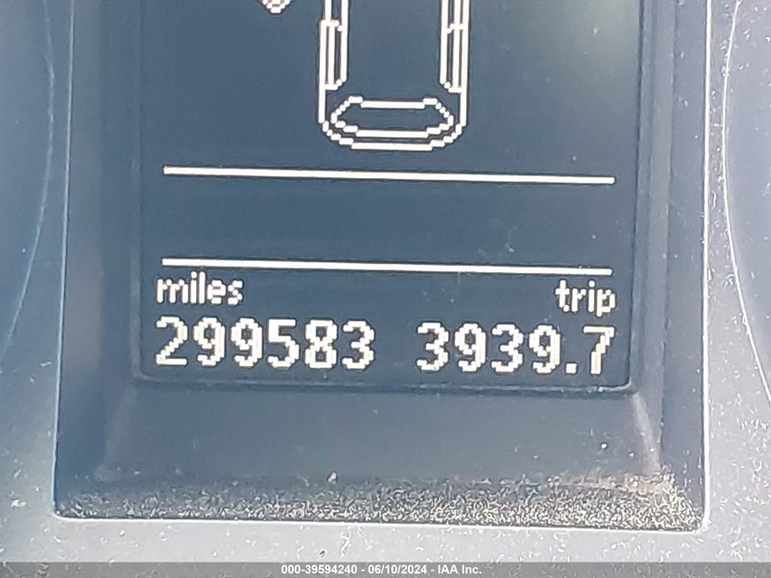 2010 Volkswagen Jetta Tdi VIN: 3VWTL7AJ5AM700824 Lot: 39594240