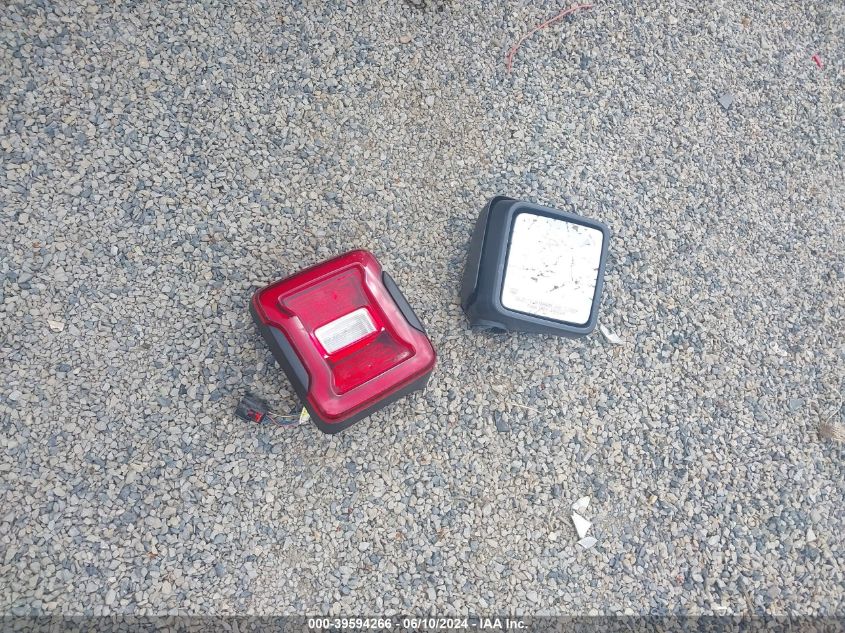 2019 Jeep Wrangler Unlimited Sahara 4X4 VIN: 1C4HJXEG4KW622051 Lot: 39594266