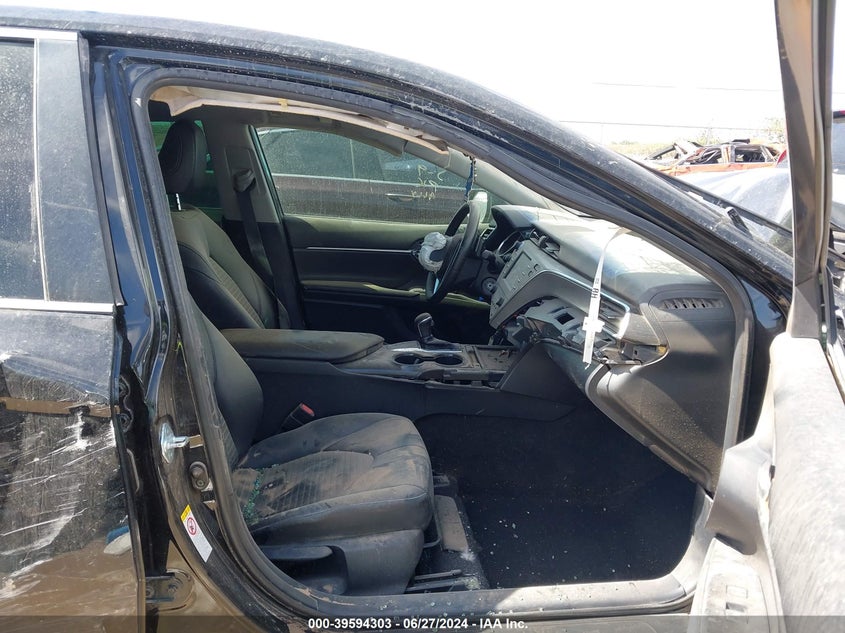 2018 TOYOTA CAMRY VIN: JTNB11HK7J3007461