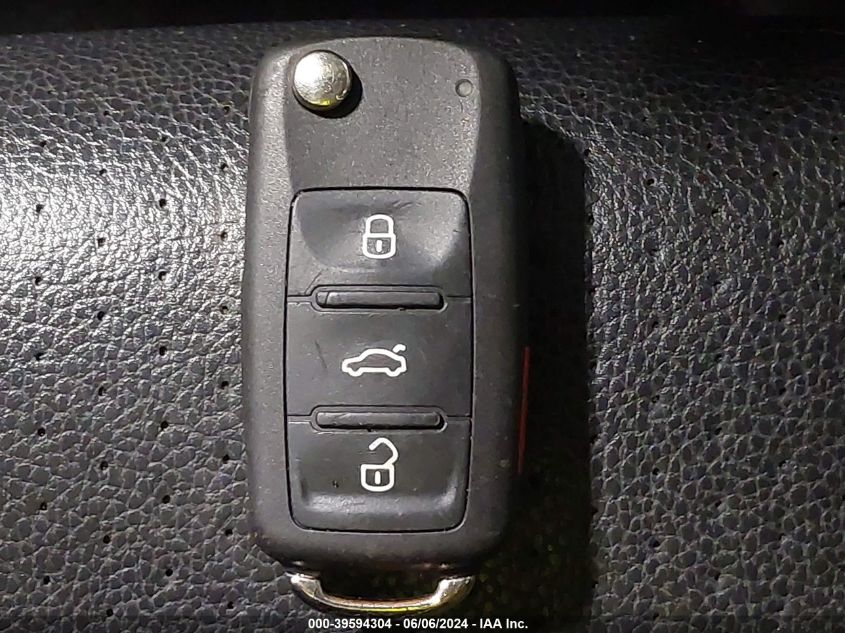 2014 Volkswagen Passat 2.0L Tdi Se VIN: 1VWBN7A30EC076963 Lot: 39594304