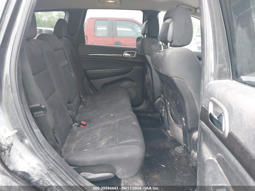 2012 Jeep Grand Cherokee Laredo VIN: 1C4RJFAGOCC318240 Lot: 39594443