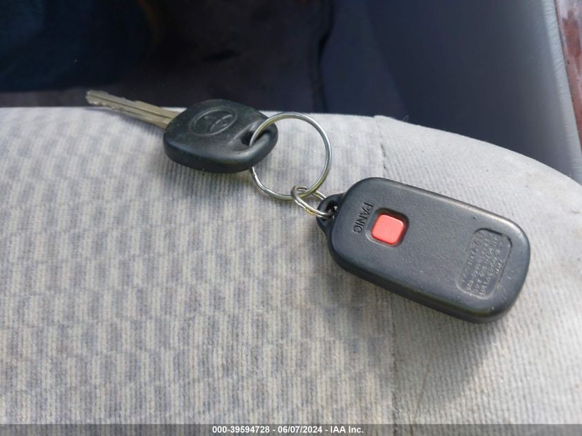 2005 Toyota Corolla Le VIN: 2T1BR32E65C387529 Lot: 39594728