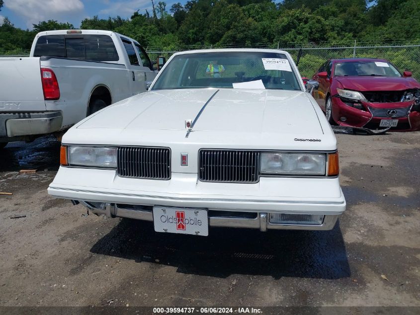 1988 Oldsmobile Cutlass Supreme Classic Brougham VIN: 1G3GM11YXJP307455 Lot: 39594737