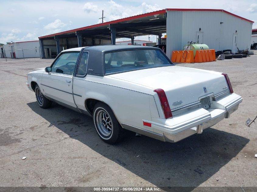 1988 Oldsmobile Cutlass Supreme Classic Brougham VIN: 1G3GM11YXJP307455 Lot: 39594737