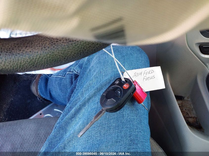 2014 Ford Focus Se VIN: 1FADP3F25EL138233 Lot: 39595045